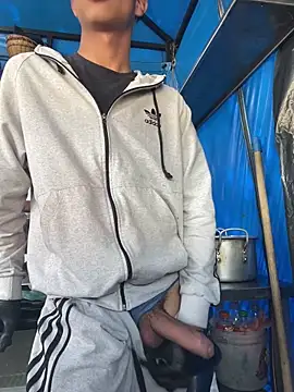 Snapshot of diegoand0911 chatting on March 29, 2026, 2:06 pm diegoand0911 online show from March 29, 2026, 2:06 pm