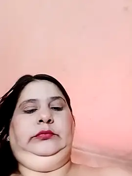 Snapshot of Ayma1983 chatting on November 6, 2025, 10:27 am Ayma1983 online show from November 6, 2025, 10:27 am