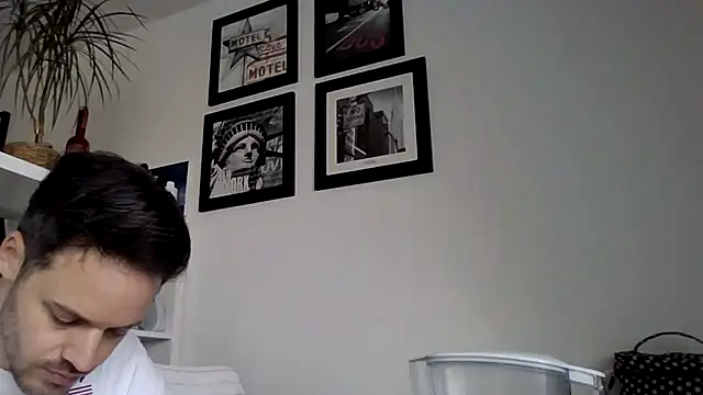 bigcockjohnxxxxx online show from November 12, 2025, 12:38 pm