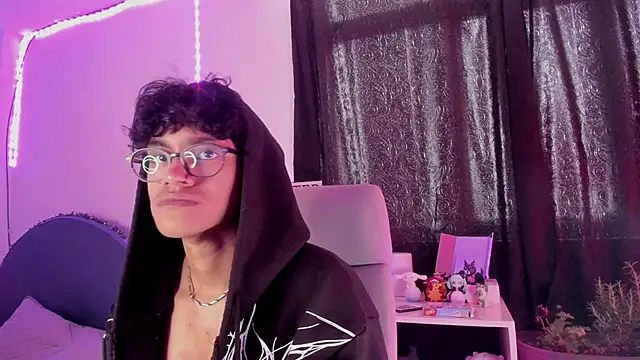 Snapshot of Khada__Jhin4 chatting on October 13, 2025, 5:46 pm Khada  Jhin4 online show from October 13, 2025, 5:46 pm