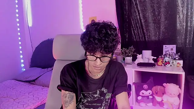 Snapshot of Khada__Jhin4 chatting on October 20, 2025, 8:20 pm Khada  Jhin4 online show from October 20, 2025, 8:20 pm