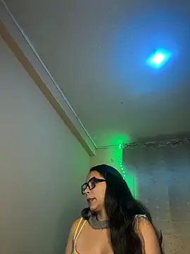 princesaliay online show from February 24, 2026, 9:29 am