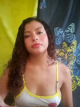 Snapshot of Lulupeach69 chatting on September 19, 2025, 12:28 pm Lulupeach69 online show from September 19, 2025, 12:28 pm