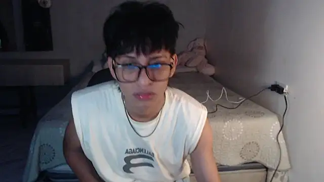 Snapshot of sung_yol chatting on September 18, 2025, 6:04 am sung yol online show from September 18, 2025, 6:04 am