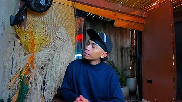 AlanCutee online show from January 17, 2026, 11:59 am