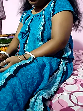 Cute-Swewty online show from January 7, 2026, 8:28 am