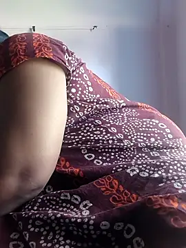 Snapshot of Cute-Swewty chatting on February 13, 2026, 6:53 am Cute-Swewty online show from February 13, 2026, 6:53 am