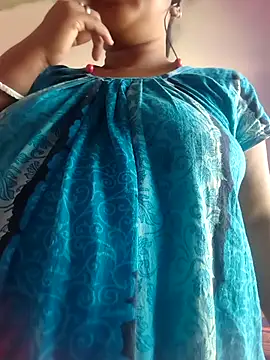 Snapshot of Cute-Swewty chatting on February 26, 2026, 6:45 am Cute-Swewty online show from February 26, 2026, 6:45 am