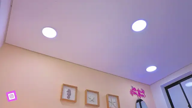  Grace turner  online show from February 14, 2026, 1:19 pm