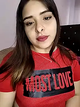 Nahomy cm online show from September 14, 2025, 9:36 pm