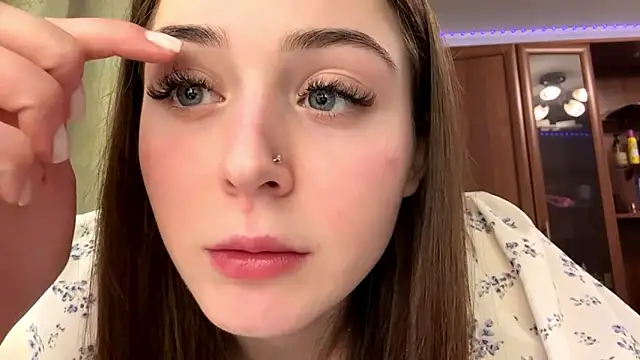 Adel strongwoman online show from February 1, 2026, 6:39 pm