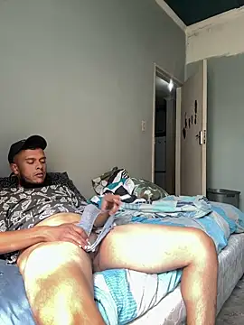 Smallboybigworld online show from January 15, 2026, 8:08 am