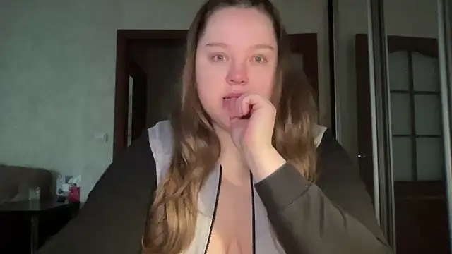 Alice898 online show from October 21, 2025, 11:33 am