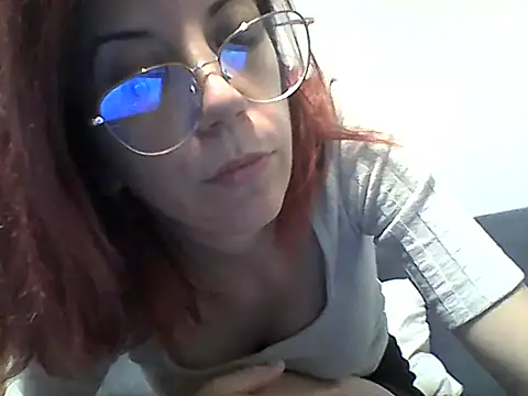 Snapshot of Anayssa_ chatting on September 10, 2025, 9:15 pm Anayssa online show from September 10, 2025, 9:15 pm