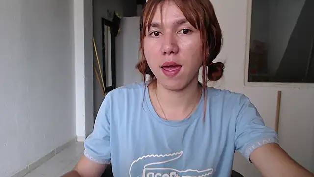 Dolly Peach  online show from September 18, 2025, 6:32 pm