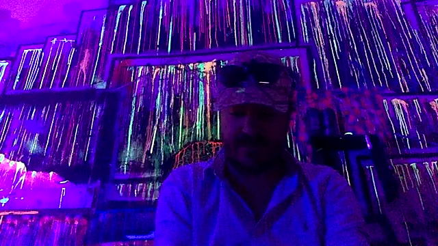 3615-ULLA online show from April 18, 2026, 3:38 pm