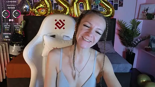 Jesica mooon online show from December 20, 2025, 1:34 am