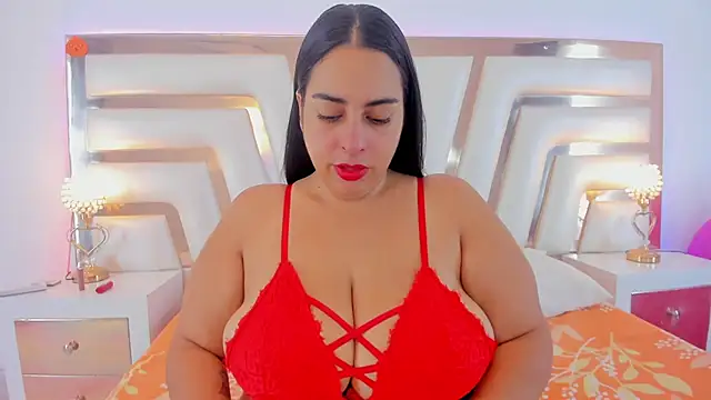 GeminisClark online show from November 8, 2025, 12:38 pm