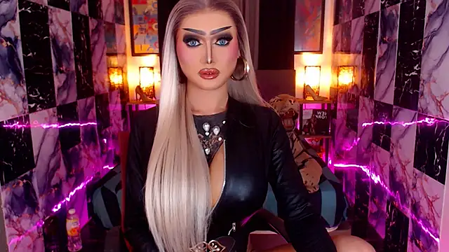 IndestructibleLily online show from December 4, 2025, 1:26 am