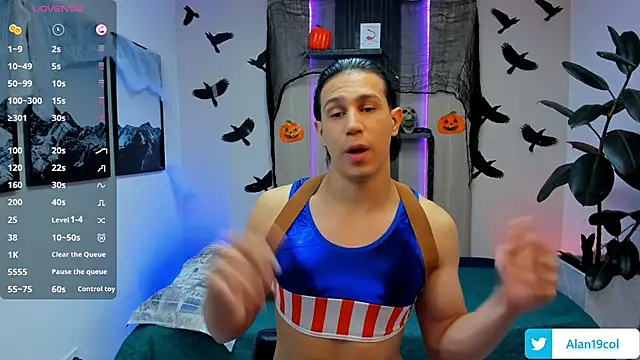 alan nd kevin online show from October 31, 2025, 7:04 pm