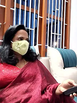 mallu-lover online show from January 10, 2026, 3:36 pm