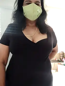 mallu-lover online show from January 13, 2026, 2:39 am