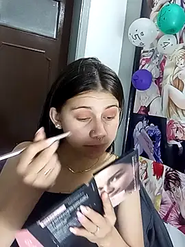 CharlotteSex  online show from September 18, 2025, 11:23 am