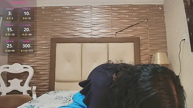 Miladiosa online show from April 8, 2026, 11:43 am