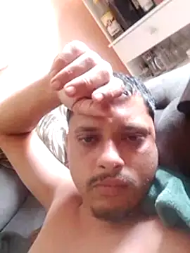 Snapshot of Deza-10 chatting on January 6, 2026, 7:17 pm Deza-10 online show from January 6, 2026, 7:17 pm