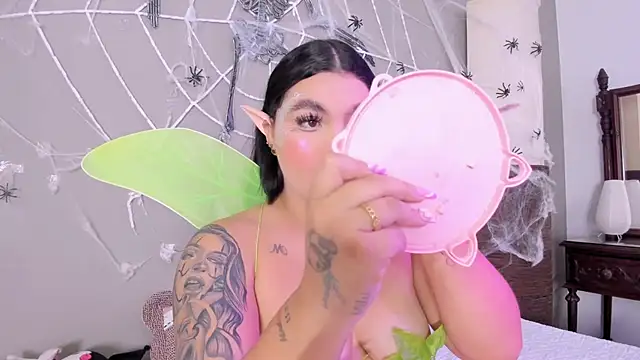 melody blossom  online show from October 30, 2025, 8:31 pm