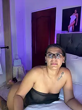 ema zoe online show from April 12, 2026, 12:48 am