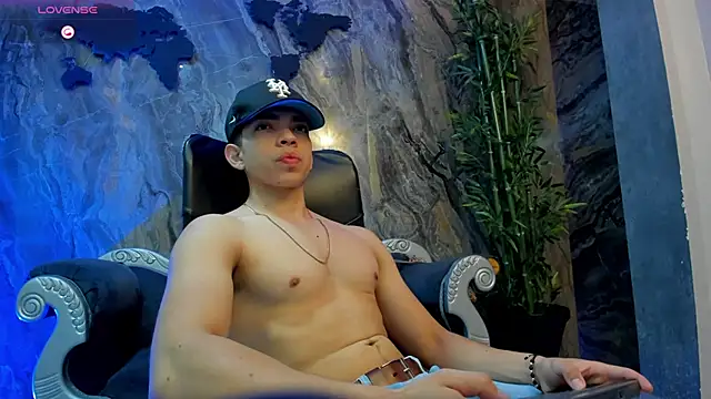 Eryonbradley online show from September 13, 2025, 11:21 am