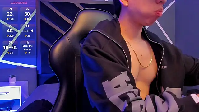 Eryonbradley online show from October 7, 2025, 11:40 am