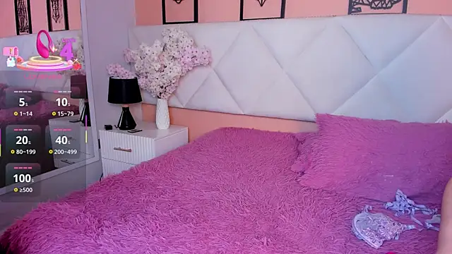 Snapshot of veronica_hill_ chatting on November 19, 2025, 3:17 am veronica hill online show from November 19, 2025, 3:17 am