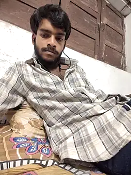 yashuuuu021 online show from September 26, 2025, 6:23 pm