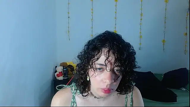 sajecrismaa online show from May 31, 2026, 4:14 pm