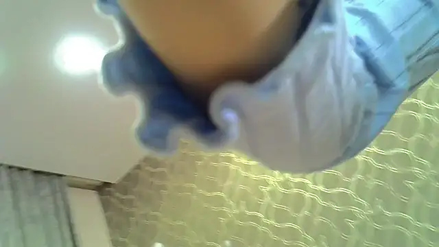 Little L1ss online show from October 27, 2025, 2:43 pm