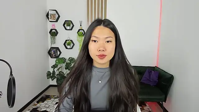 LunaPurrr online show from September 19, 2025, 11:16 pm