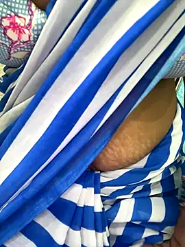 Snapshot of Hota_night chatting on November 5, 2025, 7:30 am Hota night online show from November 5, 2025, 7:30 am