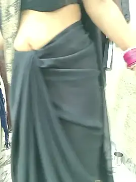 Snapshot of Hota_night chatting on November 8, 2025, 7:19 am Hota night online show from November 8, 2025, 7:19 am