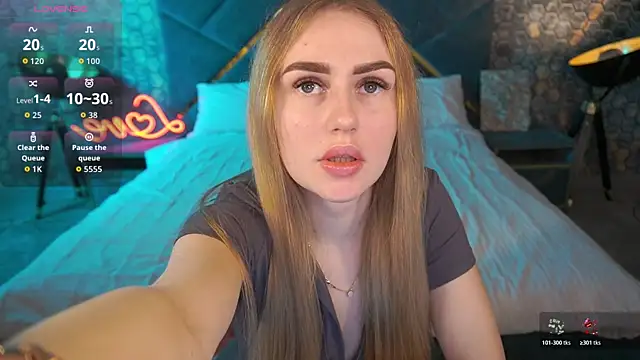 GabriellaJass online show from November 17, 2025, 8:58 pm