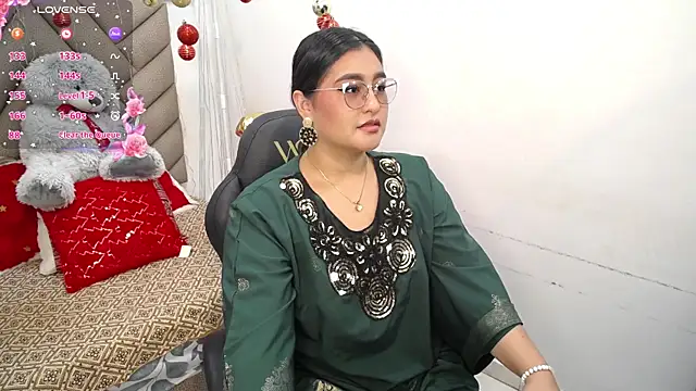 heluejamil online show from December 22, 2025, 8:39 pm