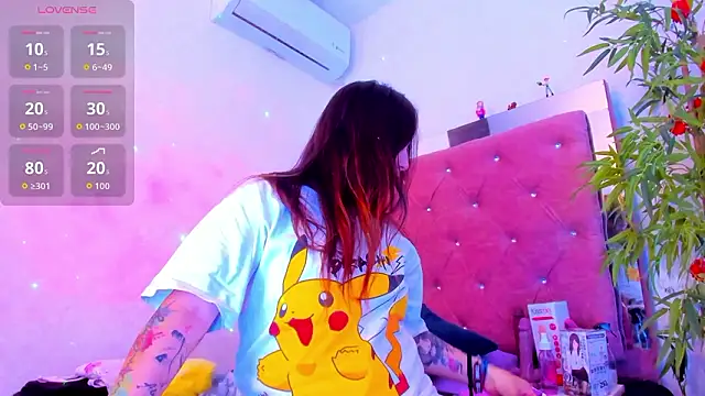 JulianaCarter online show from March 12, 2026, 7:53 pm