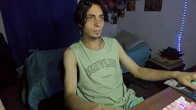 Snapshot of golden_ryyan chatting on April 25, 2026, 3:53 pm golden ryyan online show from April 25, 2026, 3:53 pm