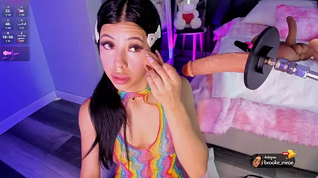 Brooke monroe online show from November 2, 2025, 5:37 pm