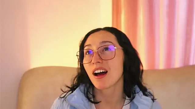 Ginevra esposito online show from May 19, 2026, 12:55 pm