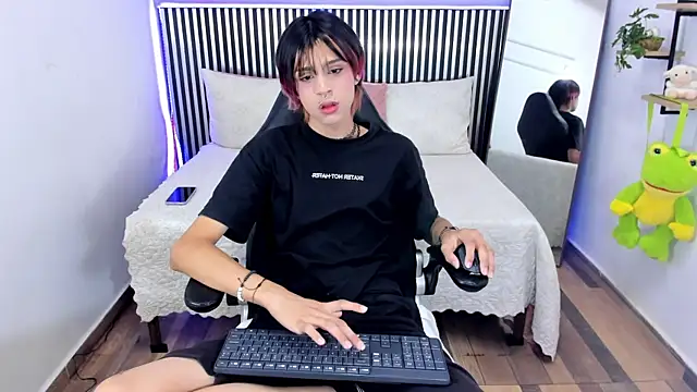 Dan Copers online show from September 15, 2025, 1:44 pm