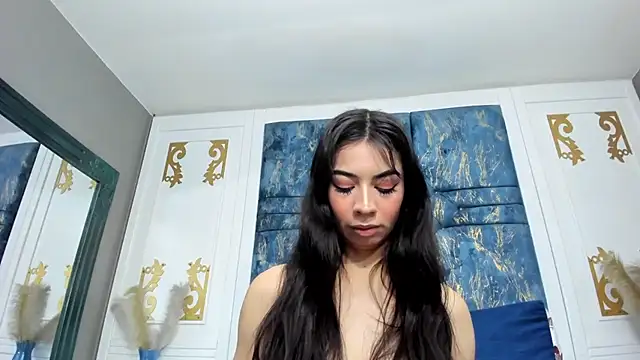 KatherinJohns online show from October 29, 2025, 11:12 am