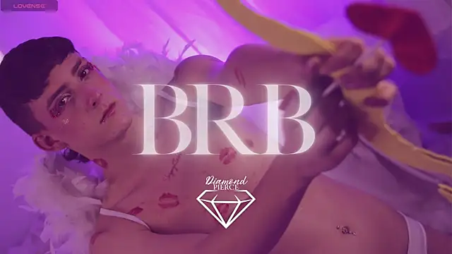 Diamond Piarce online show from October 16, 2025, 3:07 am