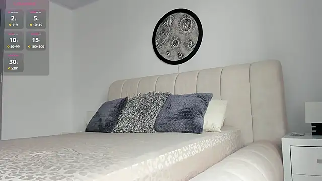 Snapshot of victoriia_rose chatting on September 17, 2025, 9:27 pm victoriia rose online show from September 17, 2025, 9:27 pm